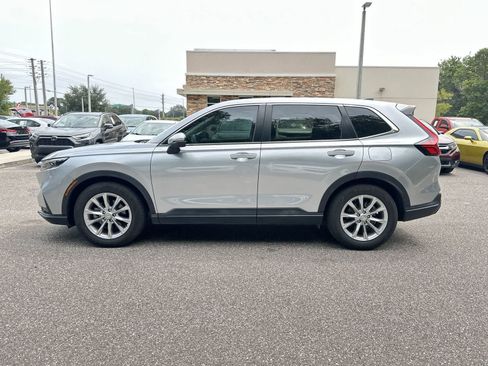 Used 2023 Honda CR-V EX image 3