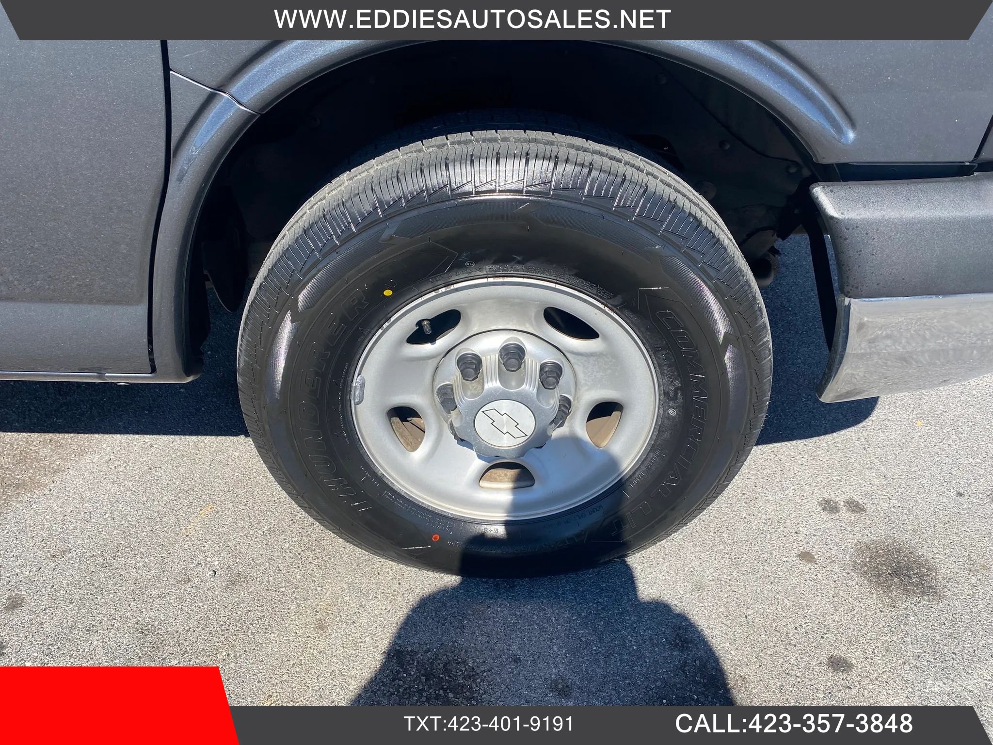 Used 2016 Chevrolet Express 3500 LS w/ Chrome Appearance Package RWD image 30