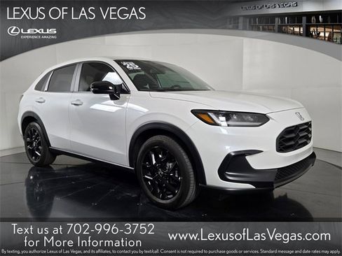 Used 2025 Honda HR-V Sport image 1