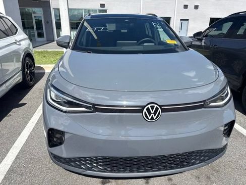 Used 2024 Volkswagen ID.4 S RWD image 2