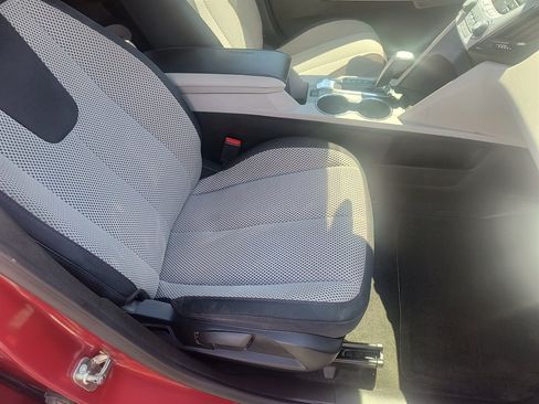 Used 2015 Chevrolet Equinox LT FWD image 23