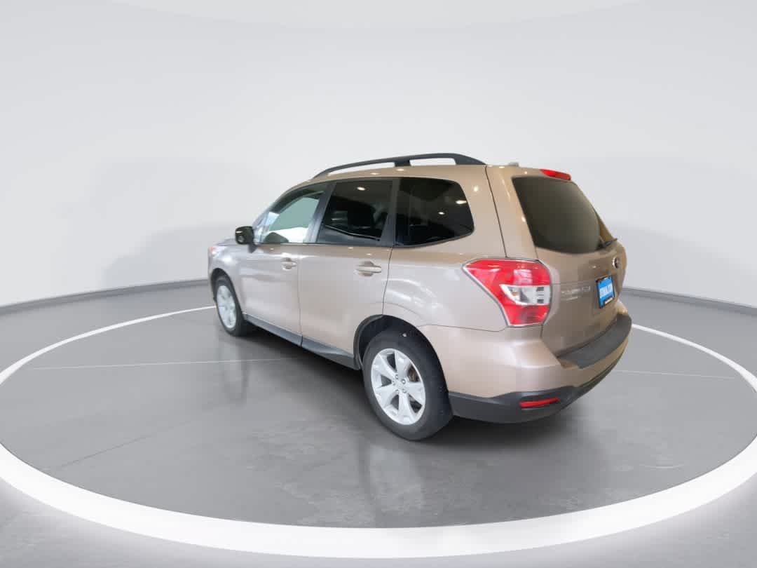 Used 2015 Subaru Forester 2.5i Premium w/ All-Weather Package AWD/4WD image 6