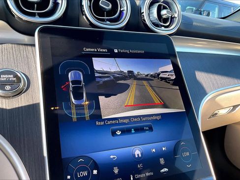 Used 2025 Mercedes-Benz CLE 300 4MATIC Cabriolet image 23