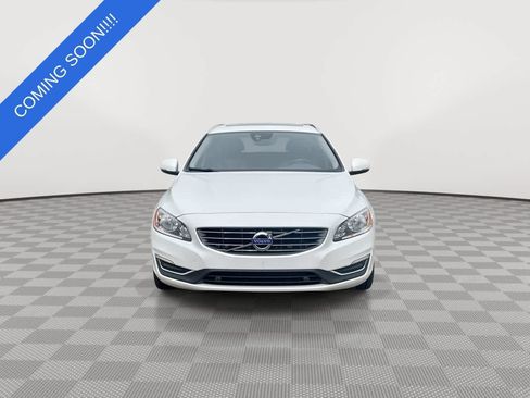 Used 2016 Volvo V60 T5 Premier AWD/4WD image 3