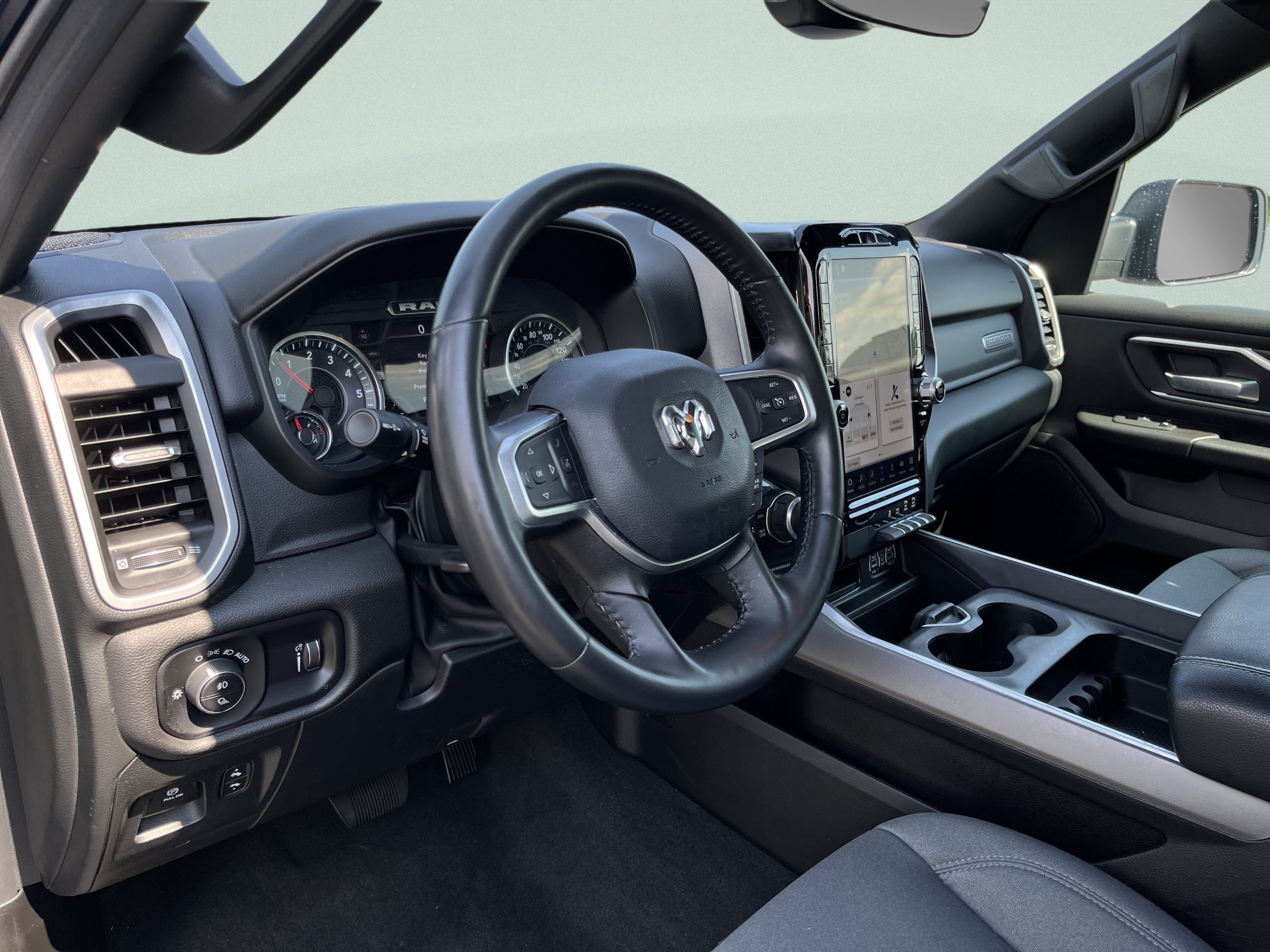 Used 2023 RAM 1500 Big Horn AWD/4WD image 14