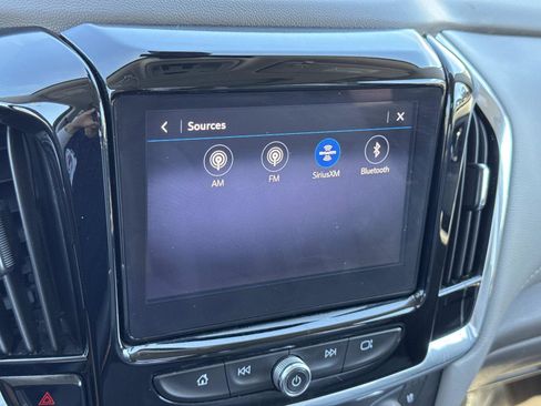 Used 2020 Chevrolet Traverse Premier image 28