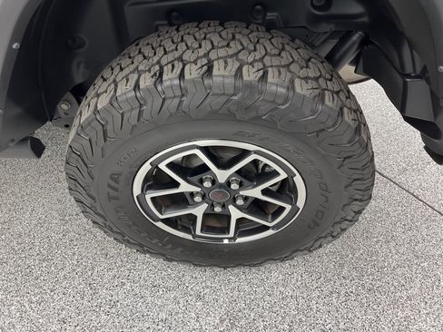 Used 2024 Jeep Wrangler Unlimited Rubicon image 8