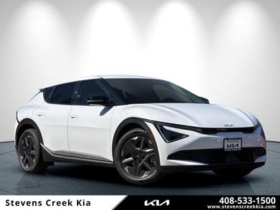 New 2025 Kia EV6 Light