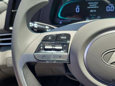 New 2026 Hyundai Elantra Hybrid FWD image 7