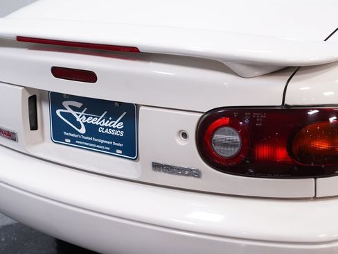 Used 1994 MAZDA MX-5 Miata image 21