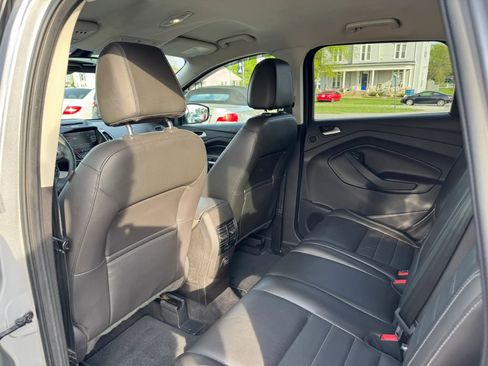 Used 2013 Ford Escape SEL w/ Class II Trailer Tow Pkg image 23