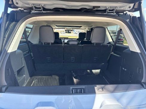 Used 2025 Ford Expedition Max Platinum image 32