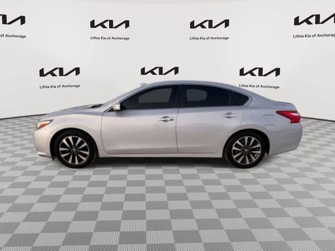 Used 2017 Nissan Altima 2.5 SL image 5