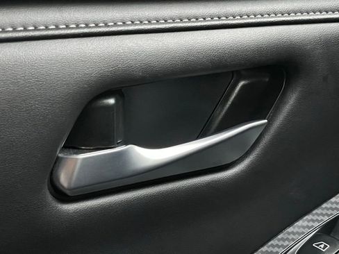 Used 2024 Nissan Sentra SV FWD image 12