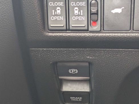 Used 2025 Honda Odyssey Sport-L image 36