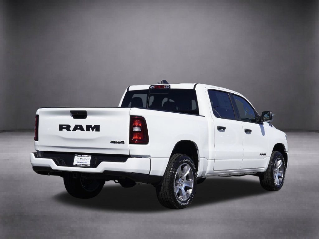 New 2026 RAM 1500 Express AWD/4WD image 4