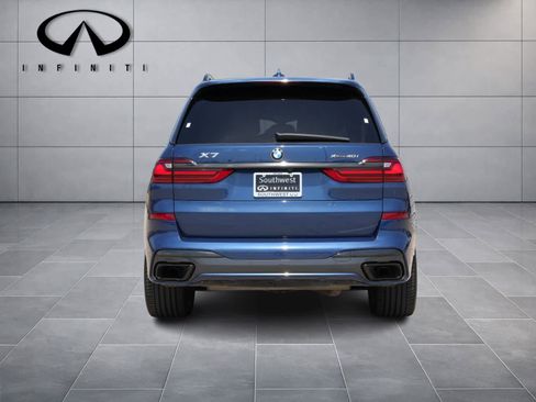 Used 2021 BMW X7 xDrive40i w/ M Sport Package AWD/4WD image 6