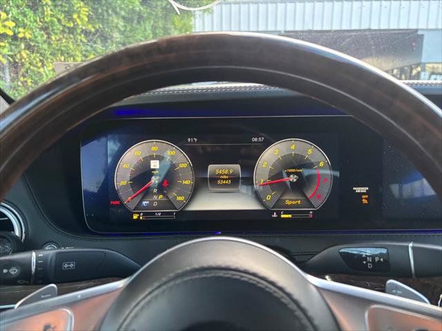 Used 2018 Mercedes-Benz S 560 Sedan w/ AMG Line Exterior image 14