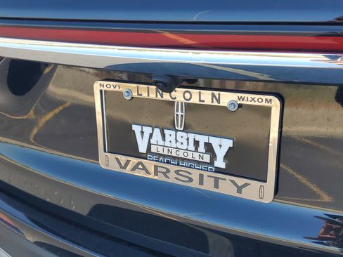 New 2026 Lincoln Corsair Premiere image 31