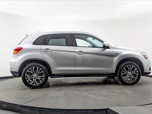 Used 2019 Mitsubishi Outlander Sport ES image 9