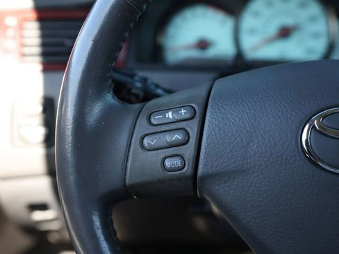 Used 2005 Toyota Solara SLE image 26