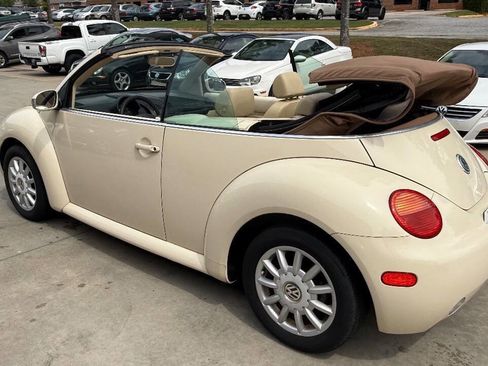 Used 2004 Volkswagen Beetle GLS FWD image 29