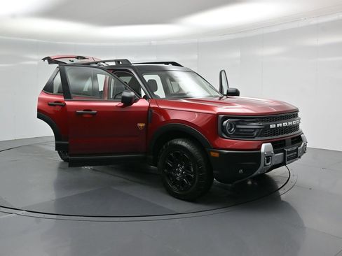 Certified 2025 Ford Bronco Sport Badlands image 34