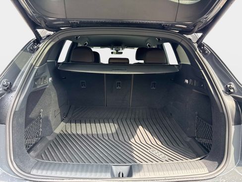 Certified 2025 Audi Q6 e-tron Premium RWD image 9