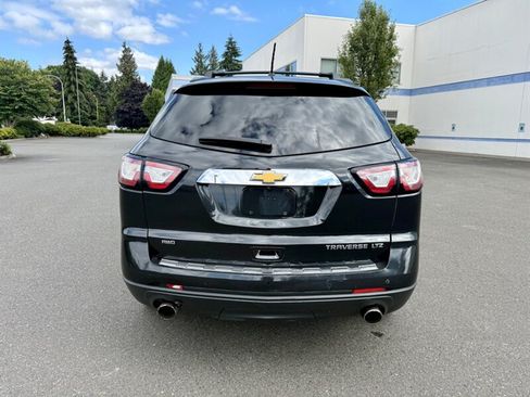 Used 2014 Chevrolet Traverse LTZ AWD/4WD image 6