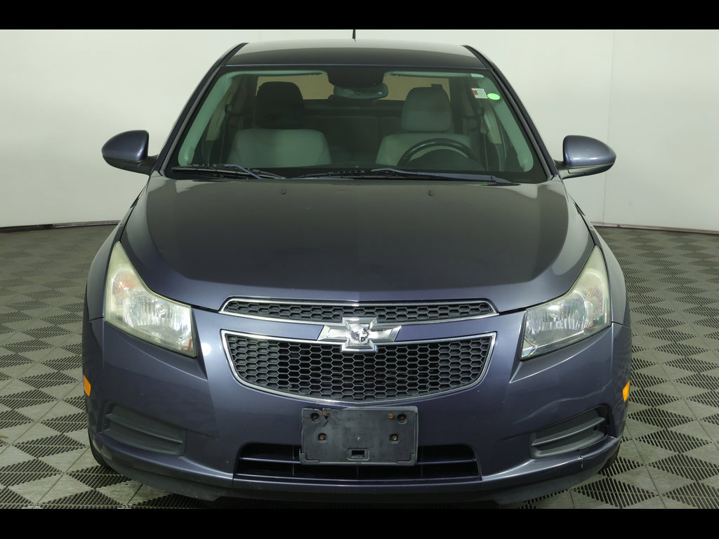 Used 2013 Chevrolet Cruze LT FWD image 12