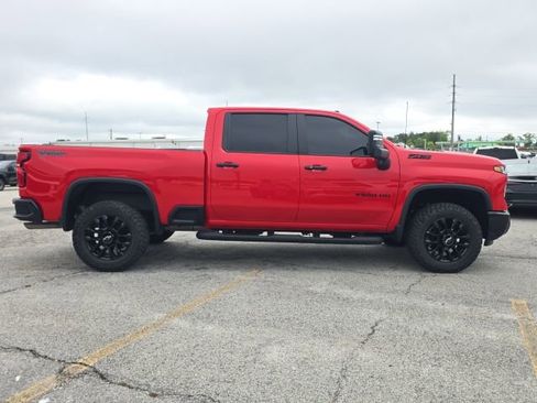 Used 2026 Chevrolet Silverado 2500 LT w/ Trail Boss Package AWD/4WD image 6