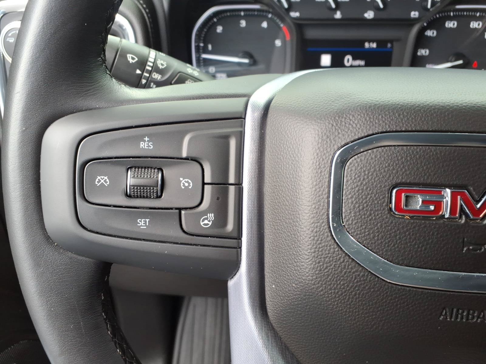 Used 2022 GMC Sierra 2500 SLT w/ SLT Premium Package AWD/4WD image 30