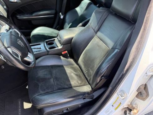 Used 2013 Dodge Charger R/T RWD image 16
