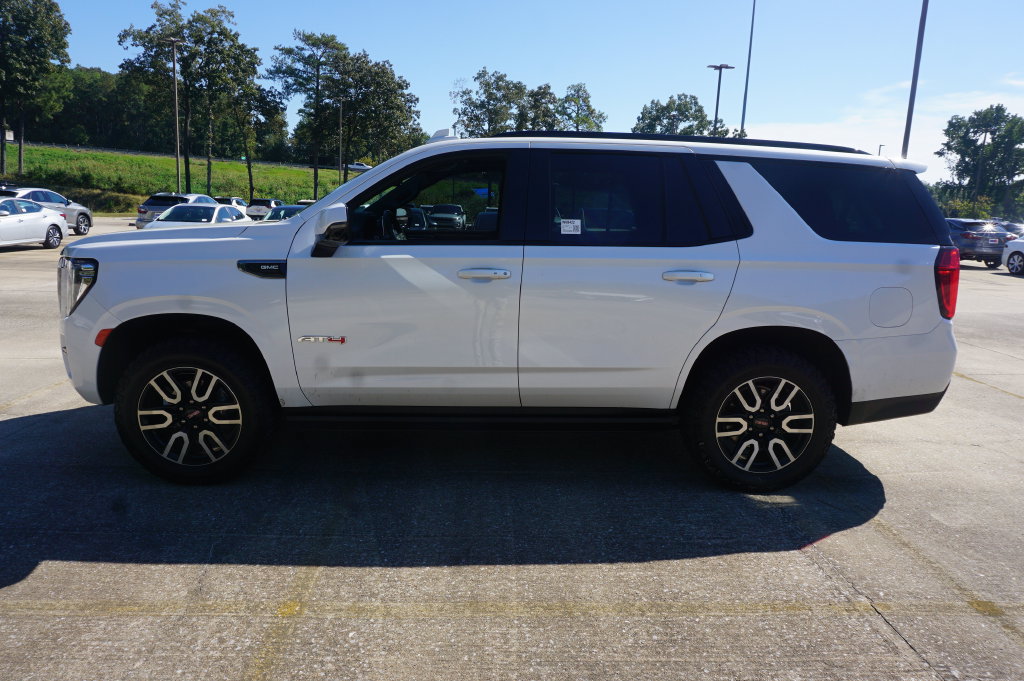 Used 2024 GMC Yukon AT4 w/ AT4 Premium Plus Package AWD/4WD image 22