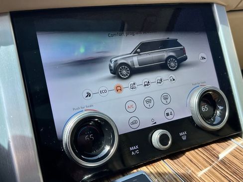 Used 2018 Land Rover Range Rover HSE image 57