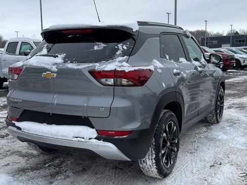 Used 2023 Chevrolet TrailBlazer LT w/ Convenience Package image 5