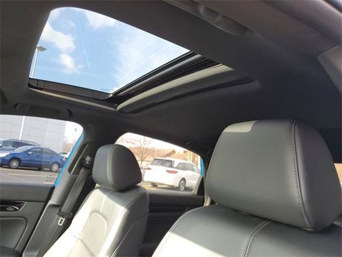 Used 2022 Honda Civic Sport Touring image 17