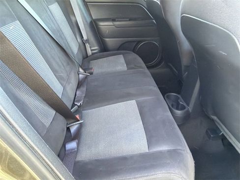 Used 2016 Jeep Patriot Sport w/ Power Value Group image 37