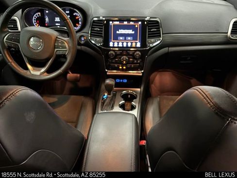 Used 2021 Jeep Grand Cherokee Laredo X AWD/4WD image 26