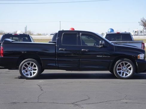 Used 2005 Dodge Ram 1500 Truck 2WD Quad Cab image 5
