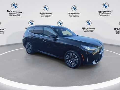 Used 2026 BMW X3 xDrive30i w/ Premium Package AWD/4WD image 2