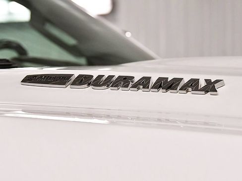 Used 2017 Chevrolet Silverado 2500 High Country w/ Duramax Plus Package AWD/4WD image 10