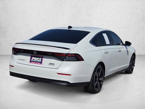 Used 2024 Honda Accord Sport image 5