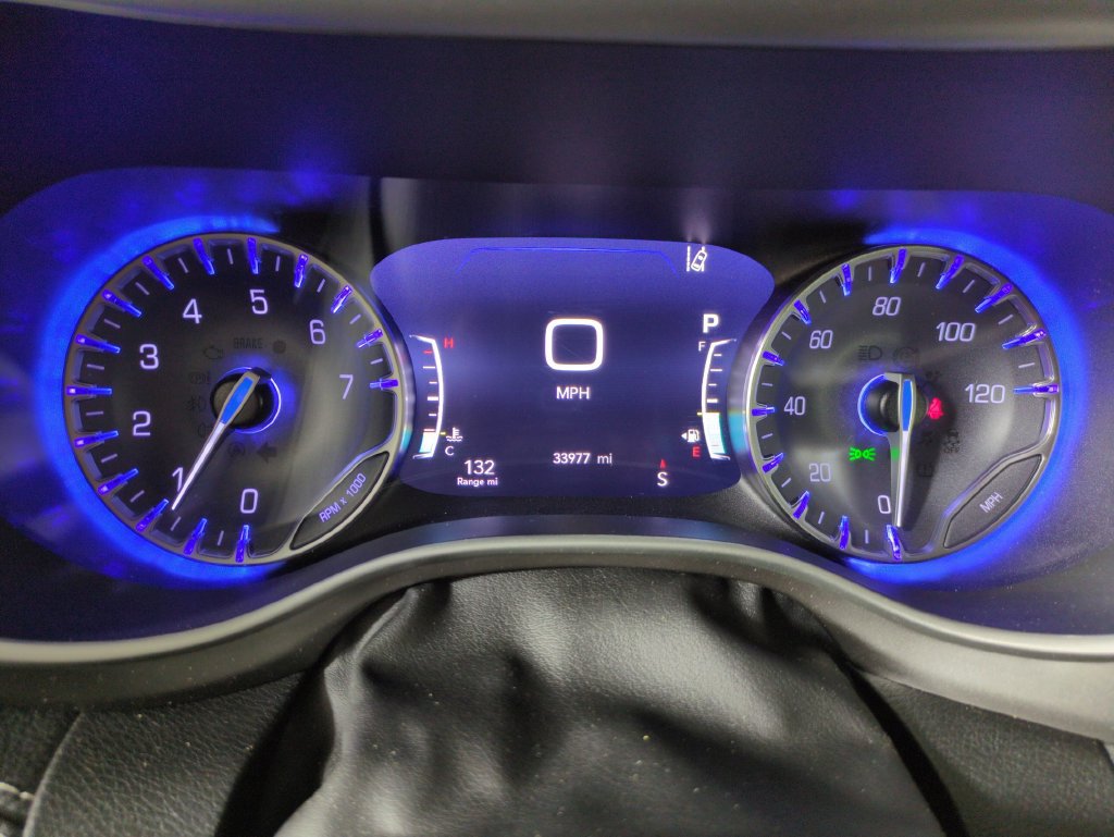 Used 2022 Chrysler Pacifica Touring-L w/ Uconnect Theater Family Group AWD/4WD image 20