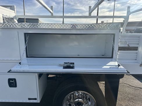 New 2024 Ford F550 2WD Crew Cab Super Duty image 16