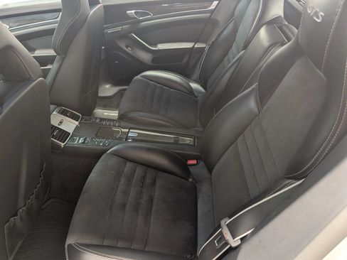 Used 2015 Porsche Panamera GTS AWD/4WD image 22
