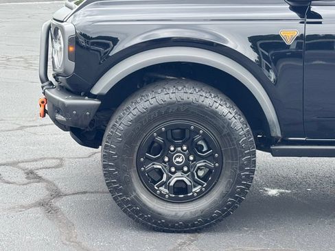 Used 2023 Ford Bronco Badlands AWD/4WD image 33