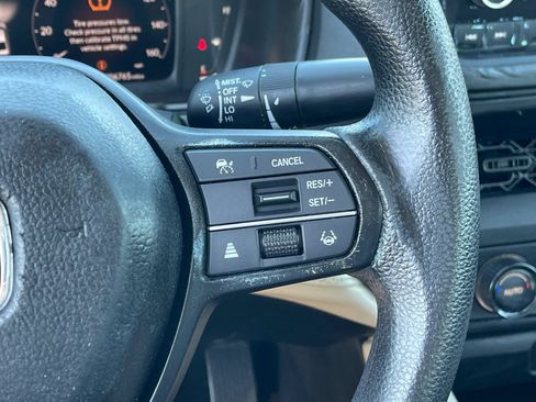 Used 2023 Honda Accord EX image 27
