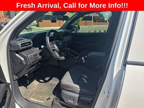 Used 2025 Toyota Tacoma SR w/ SR Upgrade Package RWD image 11