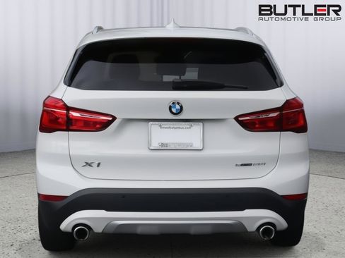 Used 2021 BMW X1 sDrive28i image 6